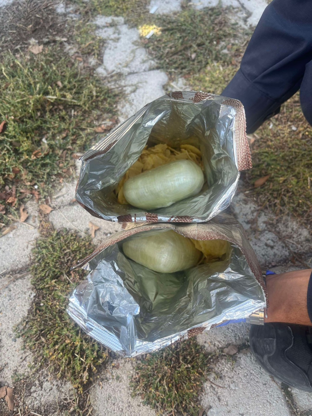Elazığ’da Jandarma Cips paketine zulalanmış uyuşturucu yakaladı