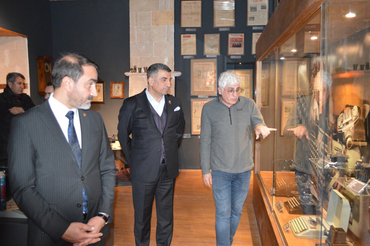 Milletvekili Erol'dan Basın Müzesine Ziyaret