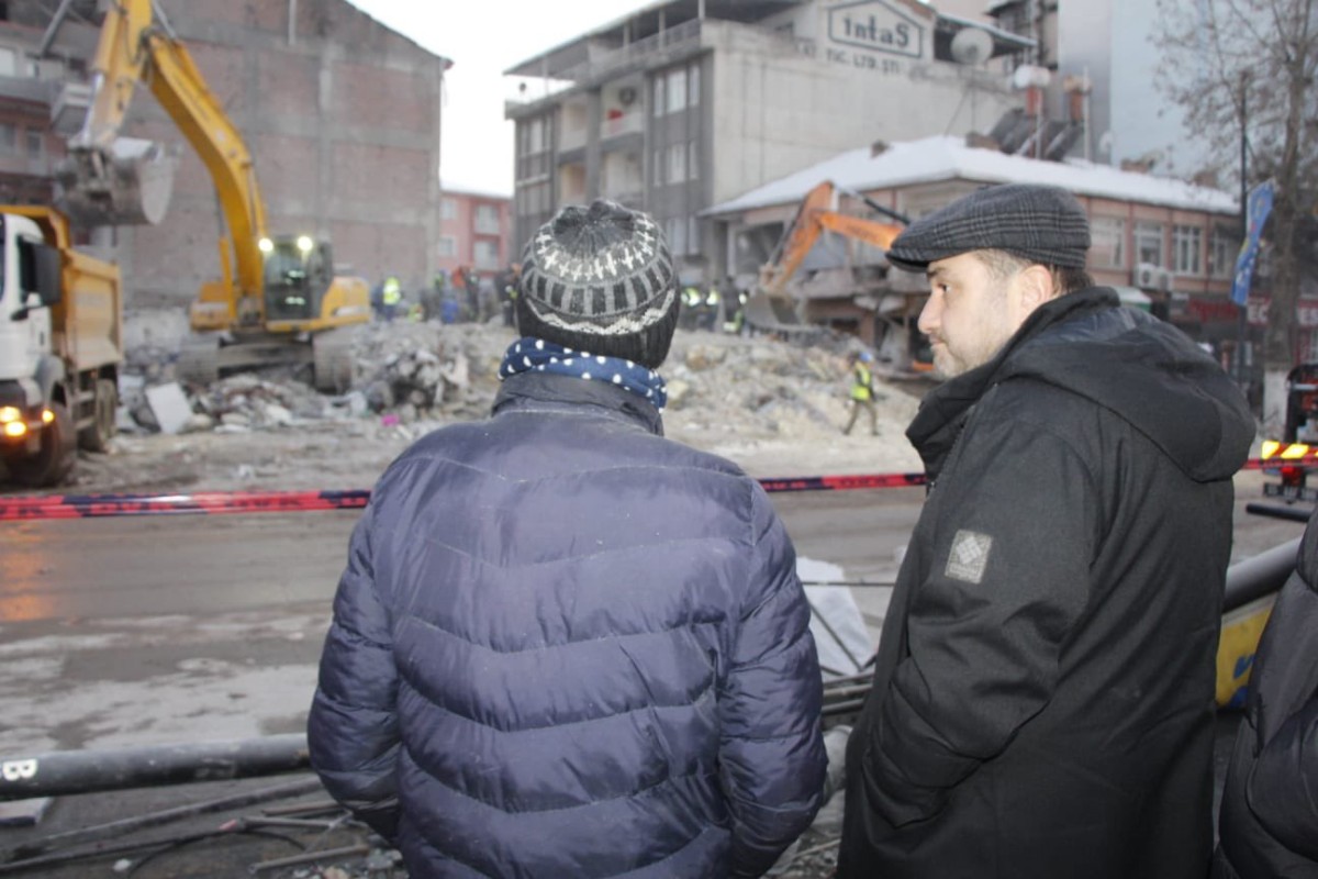 Milletvekili Ağar, Malatya'da depremzedeleri ziyaret etti